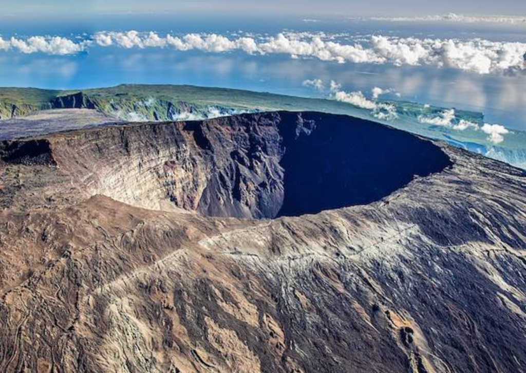 wulkan Piton de la Fournaise na Reunion